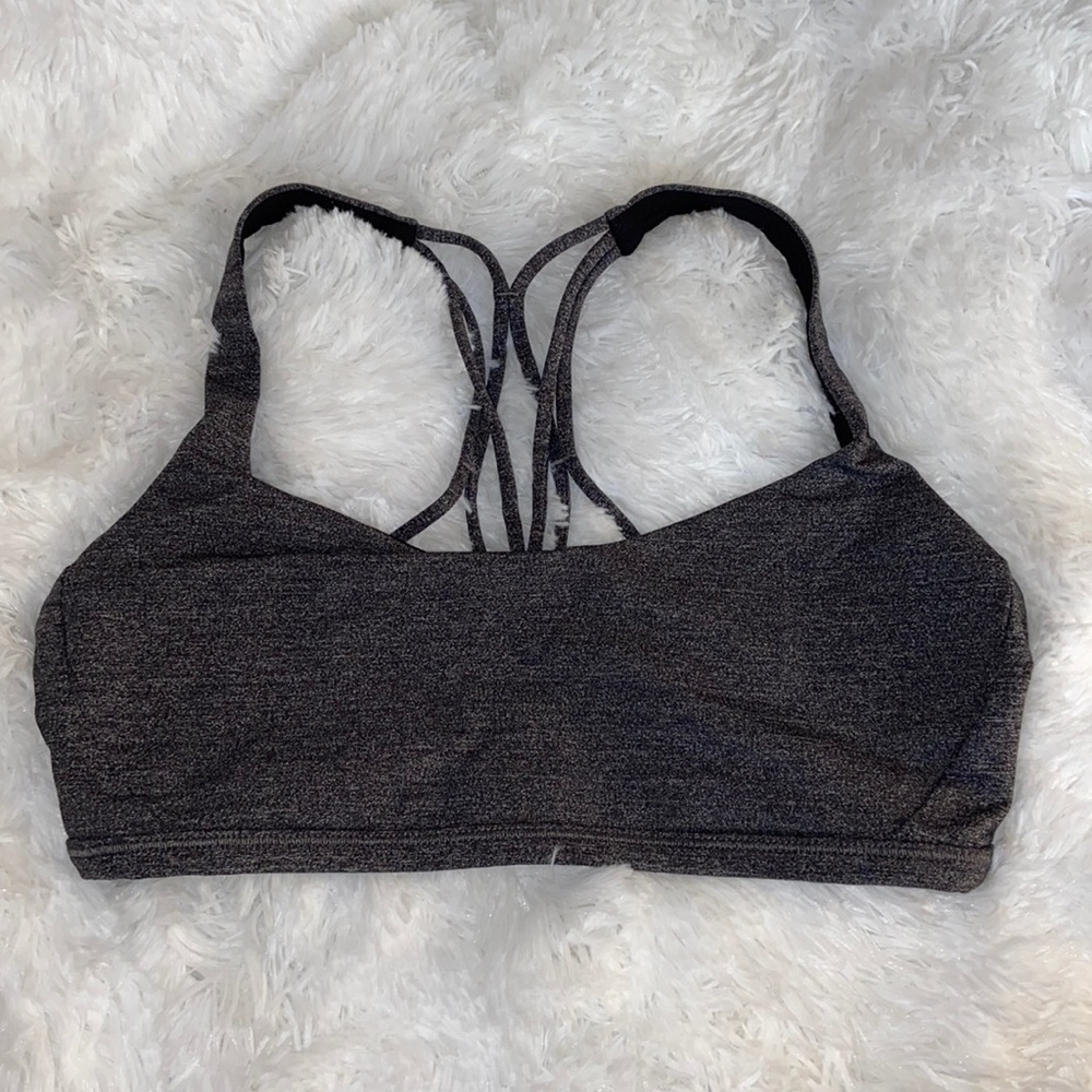 Lululemon sports bra